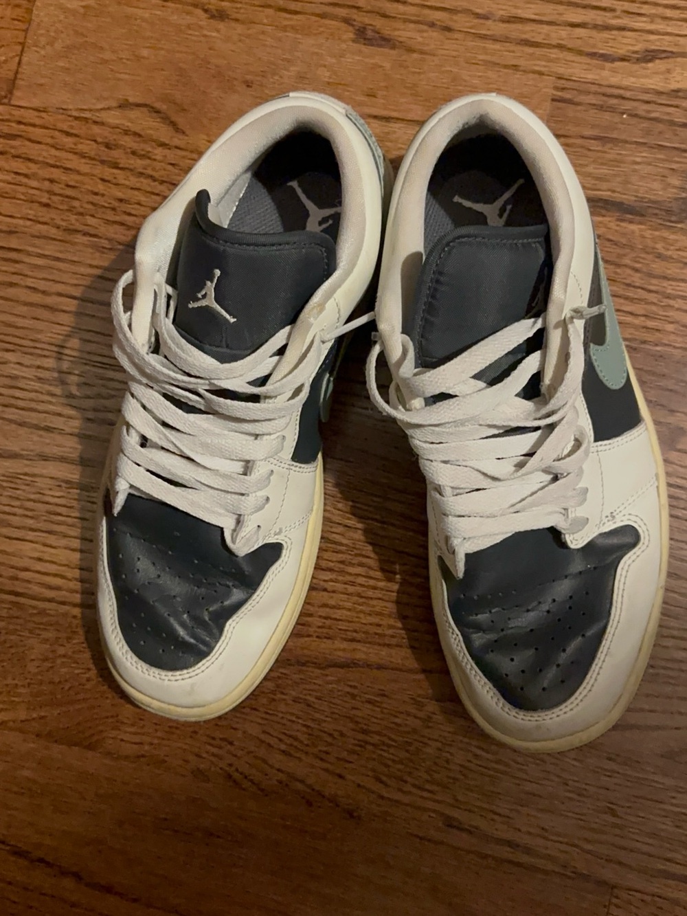 Jordan Low-Top Sneakers in Black, White and Light Green